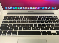 Apple MacBook Air A1466 (i7) Laptop