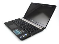 ASUS N71J 17 laptop
