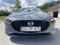 Mazda 3 G120 full oprema kupac ne plaća prijenos vlasništva