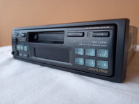 Alpine TDM-7544E, radio-kasetofon, ne daje zvuk, ostalo sve radi