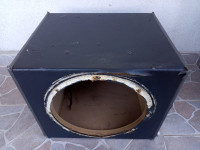 Prazna bass reflex kutija za subwoofer, 43x42x36 cm, rupa 28.5 cm