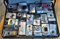 kolekcija digitalnih fotoaparata