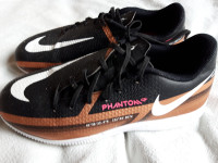 Dječje (38,5) tenisice nike phantom