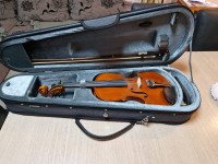 Violina Yamaha V5 3/4 i KUN držač.