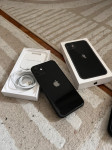 iPhone 11 (crna boja) kao nov! S maskicom!