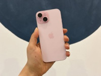 Iphone 15 plus pink kao nov, korišten 2 mj, original kutija i račun