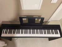 Klavir Yamaha P-45