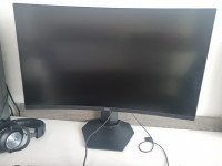 DELL S2722DGM Curved Gaming QHD 165Hz 1ms FreeSync