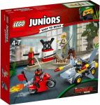 LEGO® Juniors Napad morskoga psa (Shark Attack) (10739)