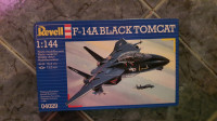 Revell f-14a black tomcat 1:144