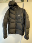 Nike zimska jakna Crna, XS