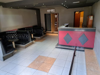 Atraktivni poslovni prostor u Sinju, 60 m2 idealan za caffe bar!