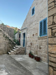Prodaje se dvosoban stan na atraktivnoj lokaciji, Korčula