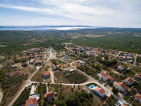 Građevinsko zemljište sa pogledom ,Debeljak ,800 m2
