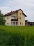 Kuća: Gornja Lomnica, višekatnica, 360.00 m2