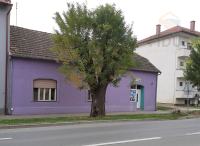 Kuća s lokalom u Vukovara, blizina centra