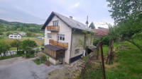 Obiteljska kuća sa gospodarskom zgradom i voćnjakom, Miroševec