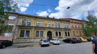 Osijek - NKP 655 m2 strogi centar, kuća s 2 garaže i okućnicom