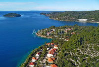 Otok Korčula, Vela luka – građevno zemljište s pogledom na more – 960