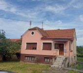 Prodaje se kuća u mjestu Dervišaga pored Požege, površine 113.00 m2