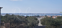 Zadar, Vrsi - građevinsko zemljište (774m2) u centru, pogled na more