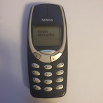 Nokia 3310 sa punjačem