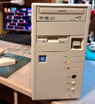 PC retro računalo 486 i monitor prodajem.