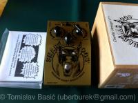 SNARLING DOGS "Tweed E. Dog" overdrive