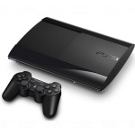 PS3 Super Slim 500gb,premium pack,3 kontrolera i preko 25 raznih igara