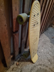 Skateboard zuti