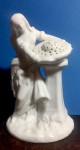 Capodimonte 18. stoljeće - statuetna vazica za suho cvijeće