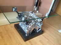 V8 aluminijski stol