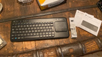 Tipkovnica Logitech Wireless Touch Keyboard K400 r
