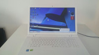 Laptop 17” TOSHIBA 8 GB RAM