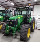 John Deere 5115 M traktor
