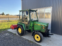 Komunalni voćarski traktor John Deere 955 4x4 Malcer 33 ks