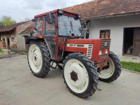 Traktor Fiat 566