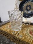 Moderna kristalana vaza, unikat, inicijali dizajnera