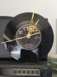 Zidni sat gramofonska ploča