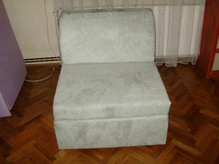 fotelja na razvlačenje