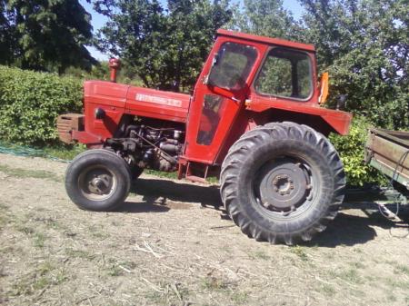 Traktor Imt Povoljno Odjavljen