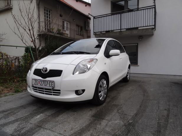Toyota Yaris 1,3 VVT-i