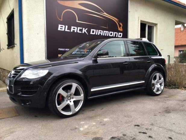 Vw Touareg 2 5 R5 Tdi Nije Uvoz R Line Facelift 2008