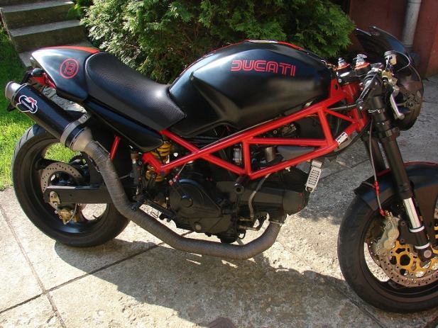 ducati 750 monster 2000