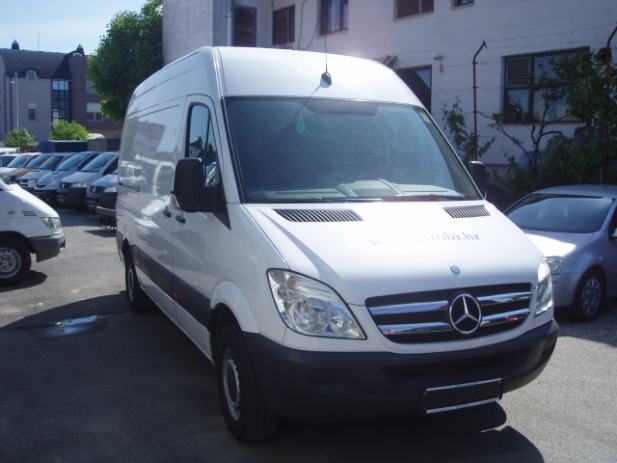 MERCEDES SPRINTER 211 CDI