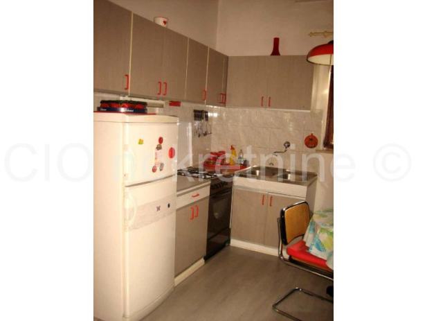 mali oglasnik zene split