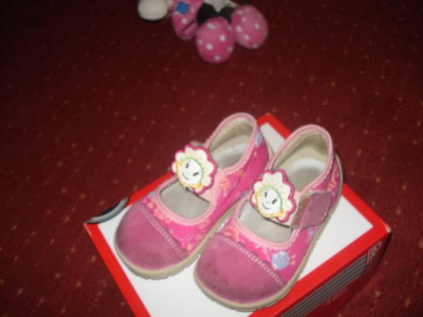 Oglas: Trazim Decka Oglas: Trazim Decka