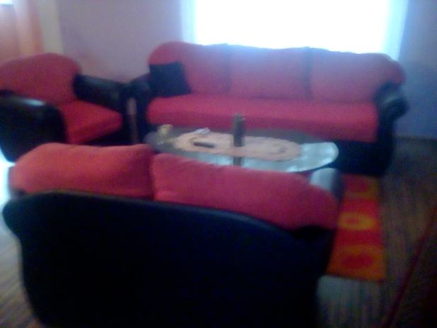 trosjed dvosjed fotelja prima