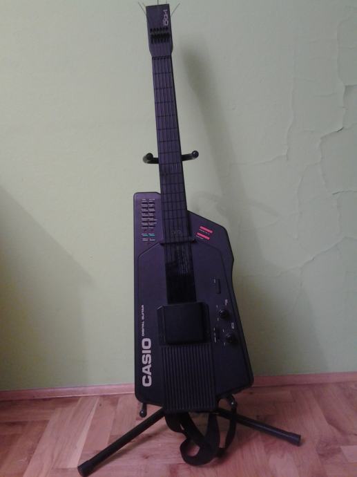 Casio DG1 (digital guitar)