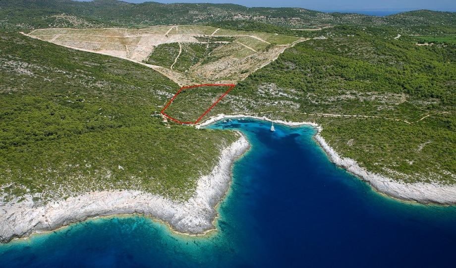 Prvi Red Do Mora Dio Gra evinsko Uvala Ruda Vis 30375 M2